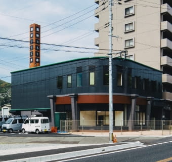 ピア瀬野外観